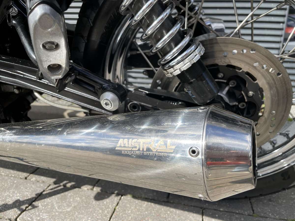 Moto Guzzi V7 750cc, street / classic