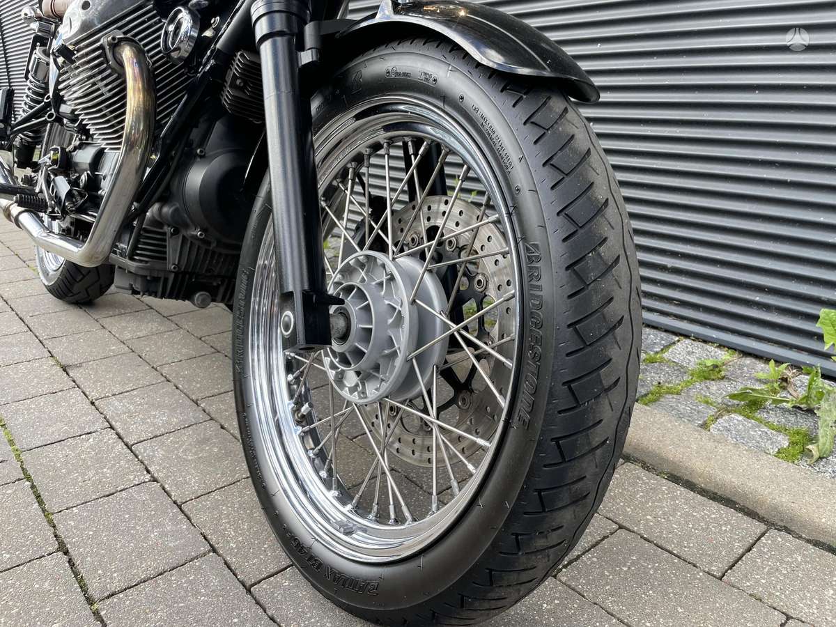 Moto Guzzi V7 750cc, street / classic