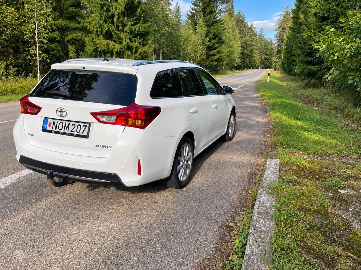 Toyota Auris - 6