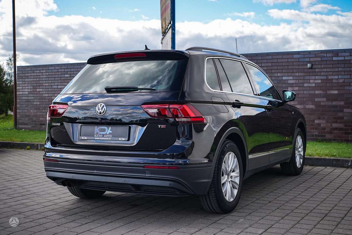 Volkswagen Tiguan - 7