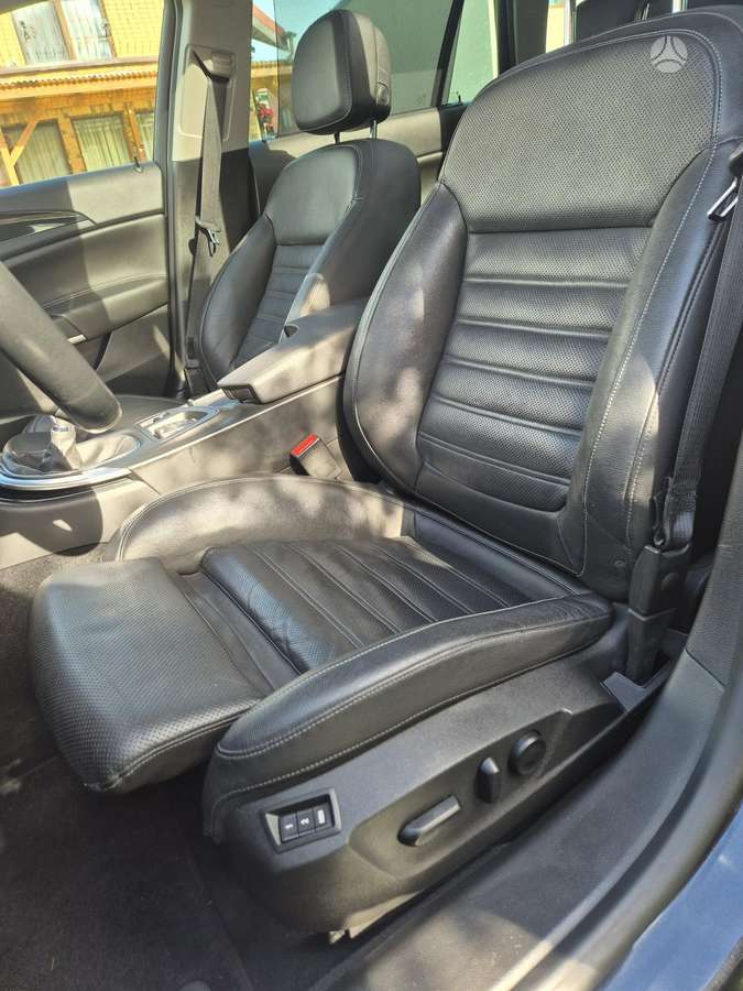 Opel Insignia, 2.0 l., Универсал