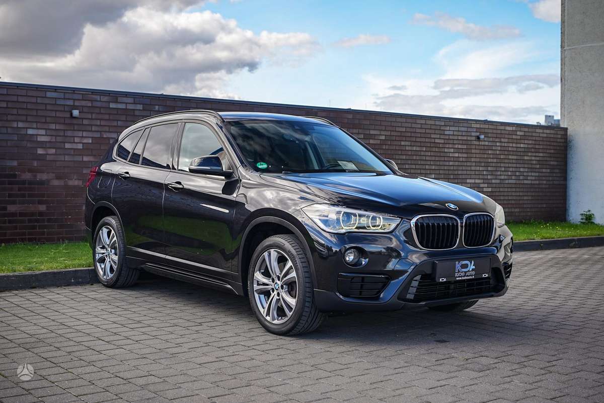 BMW X1, 2.0 l., Внедорожник / Кроссовер