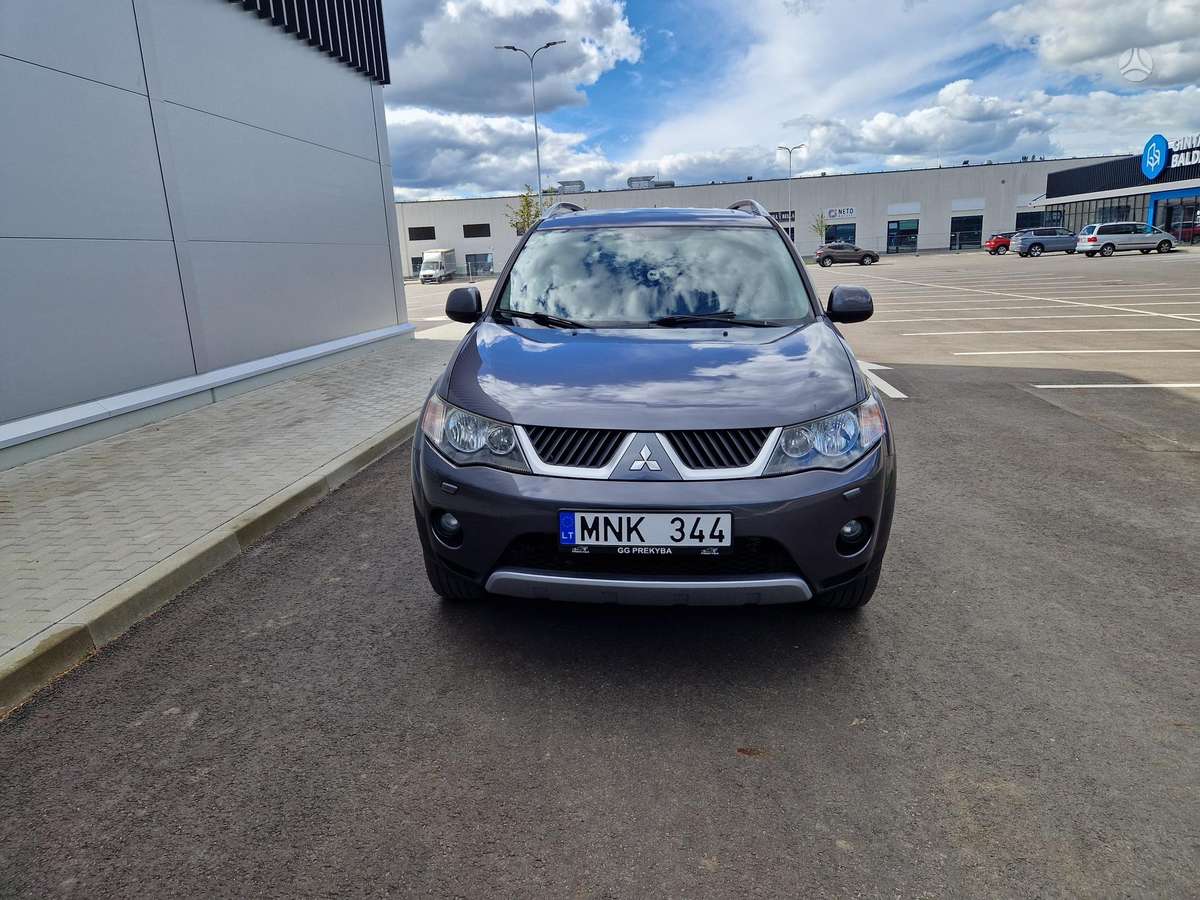 Mitsubishi Outlander - 6