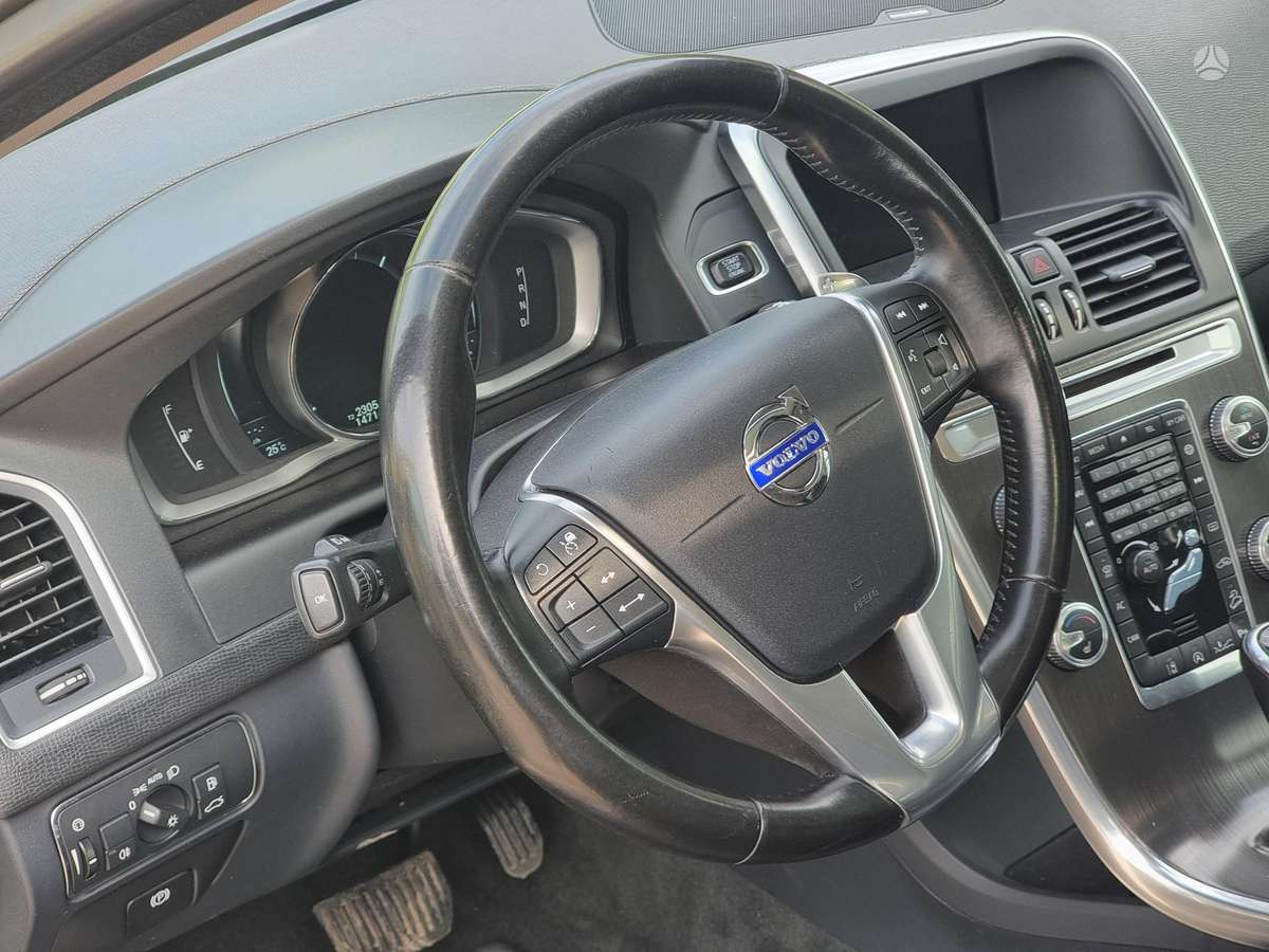 Volvo XC60 - 12