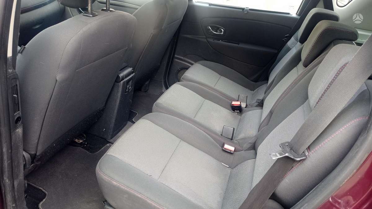 Renault Scenic - 12