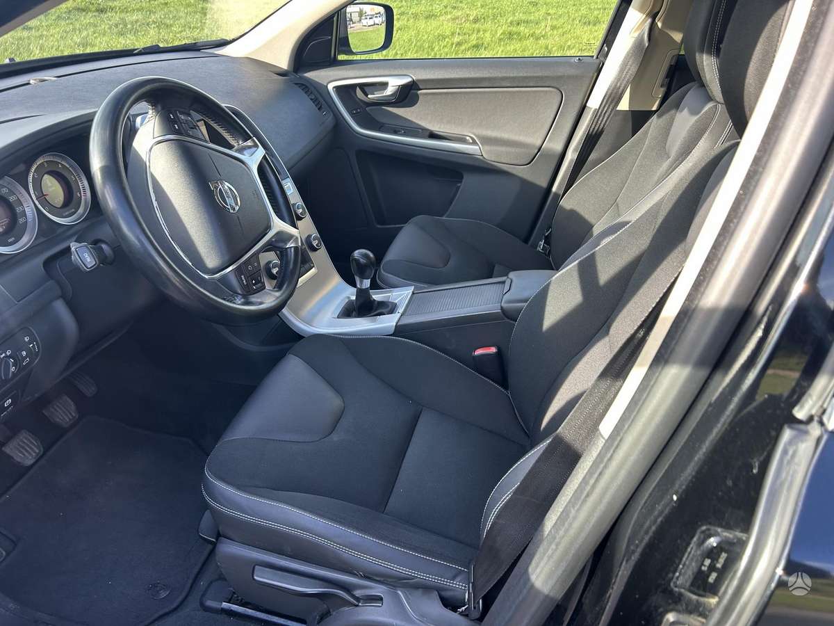 Volvo XC60 - 12