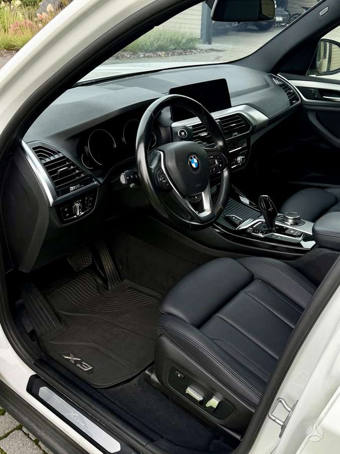 BMW X3 - 8