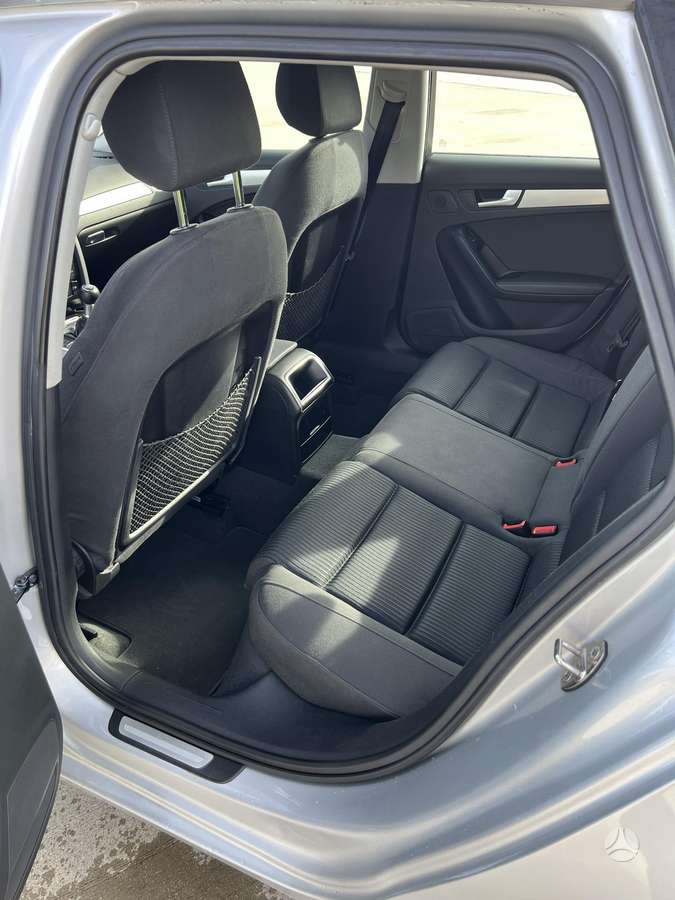 Audi A4, 2.0 l., Универсал