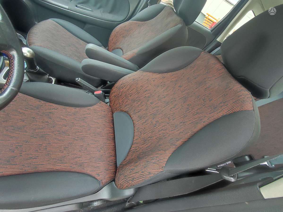 Nissan Note, 1.4 l., hatchback