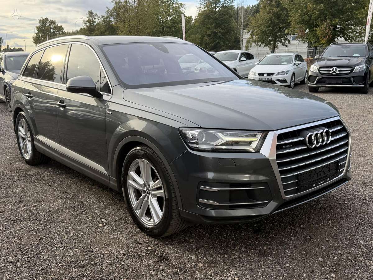Audi Q7, 3.0 l., off-road / crossover