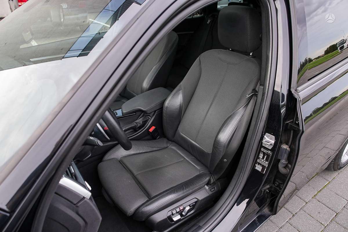 BMW 320, 2.0 l., wagon