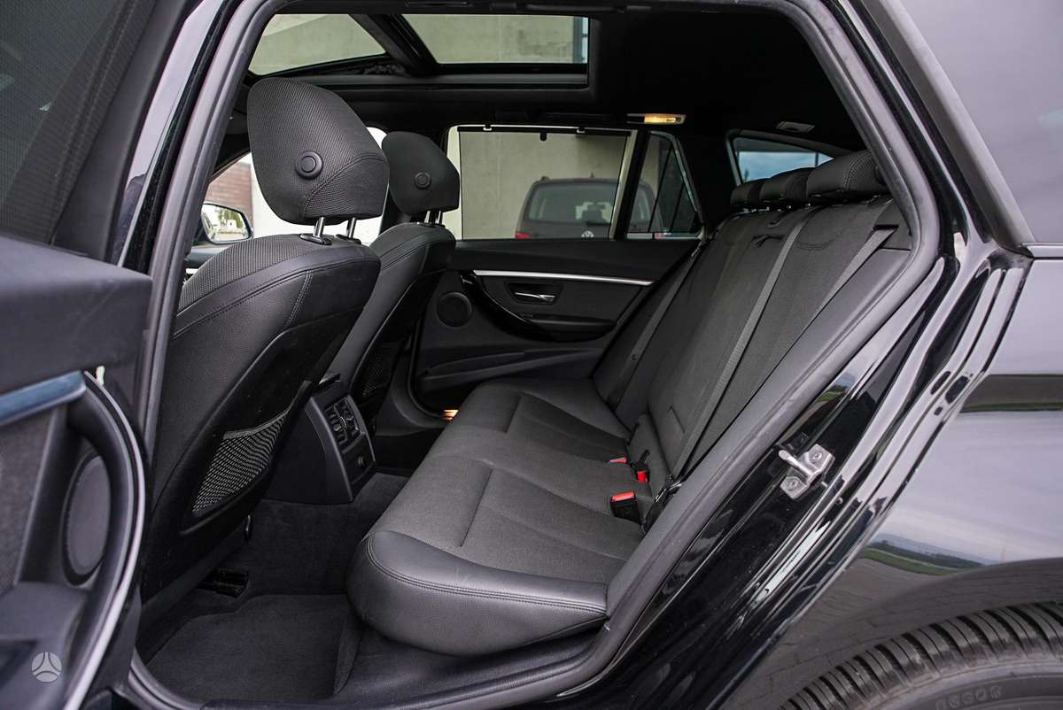BMW 320, 2.0 l., wagon