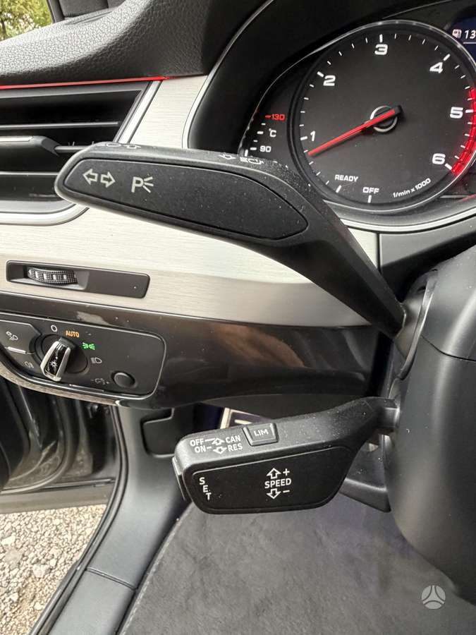 Audi Q7, 3.0 l., off-road / crossover