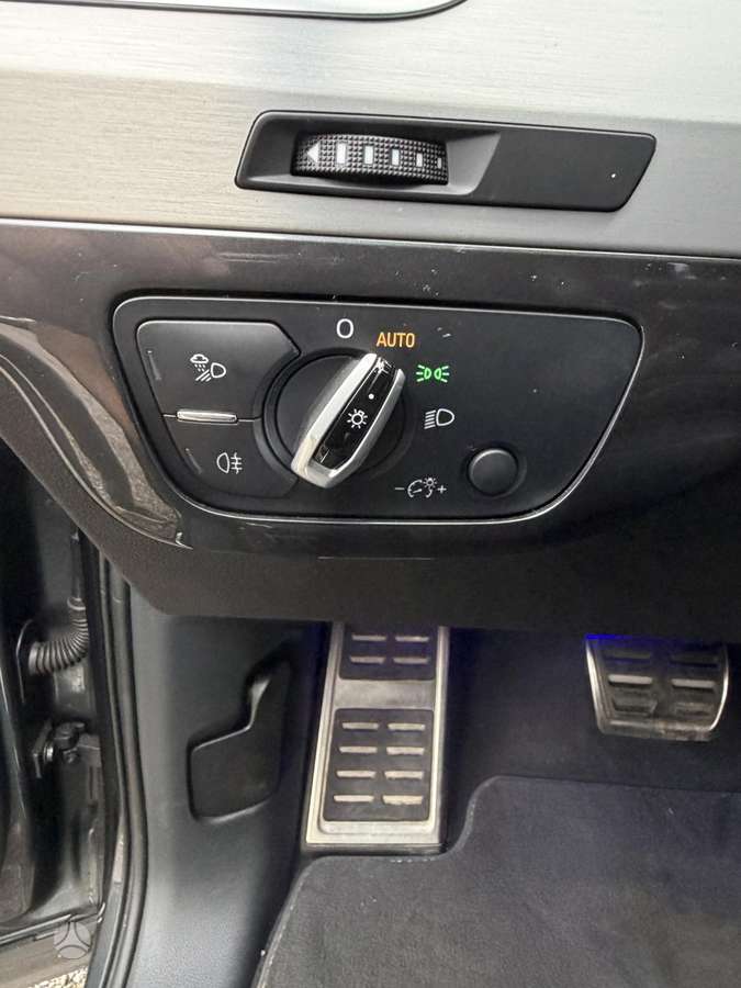 Audi Q7, 3.0 l., off-road / crossover