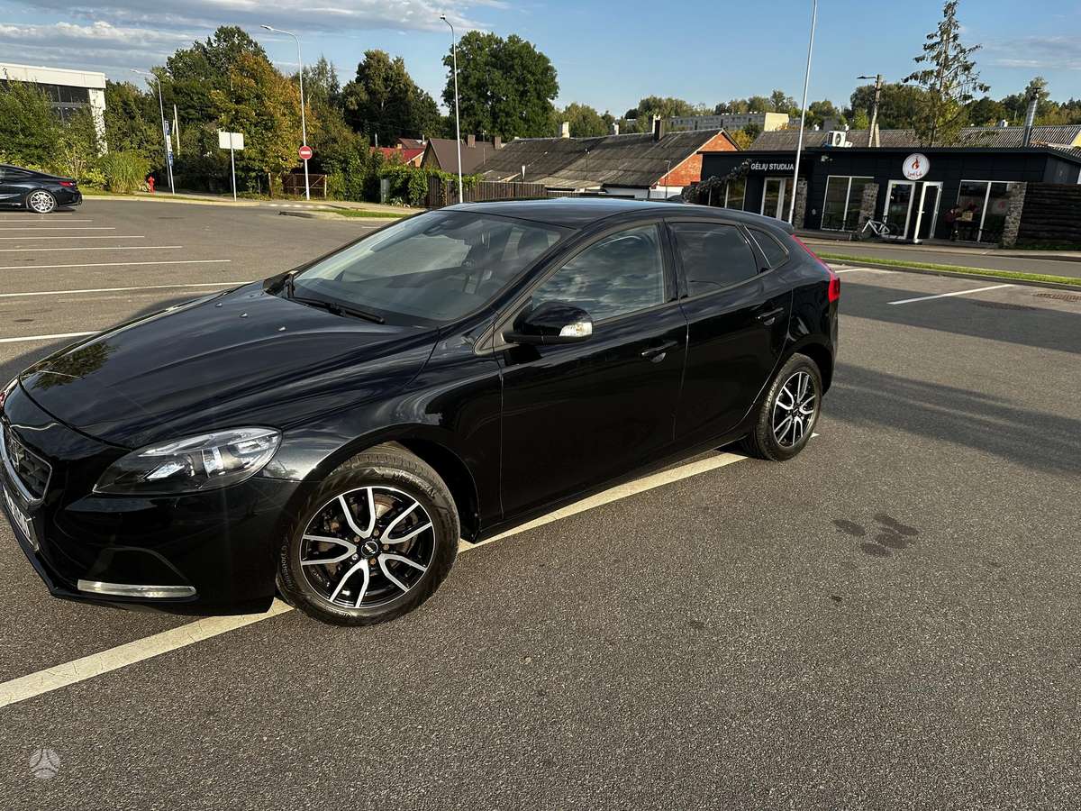 Volvo V40 - 2