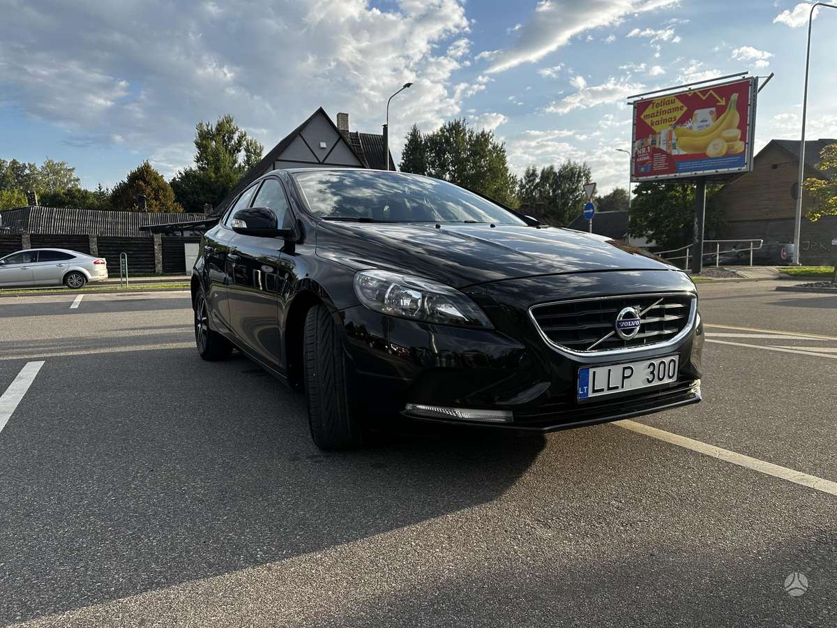 Volvo V40 - 9