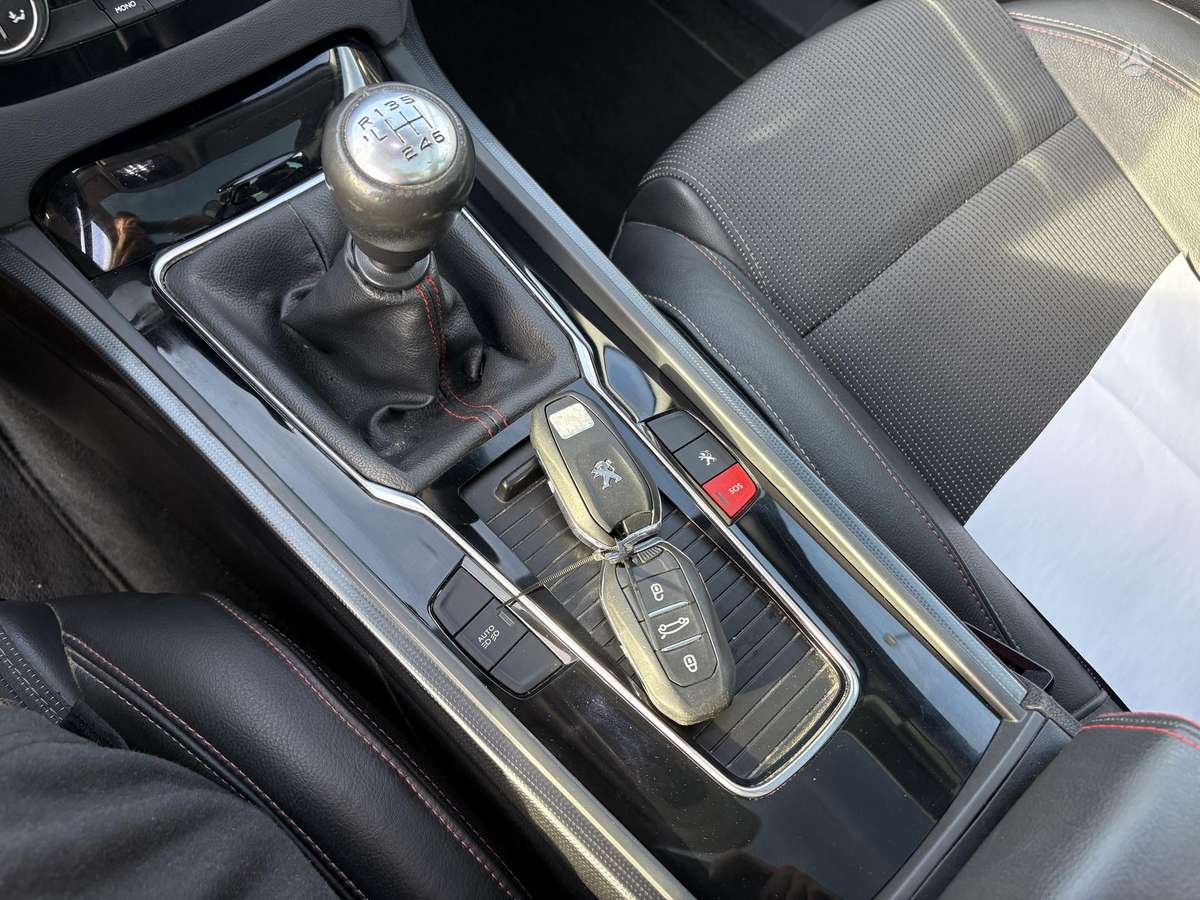 Peugeot 508, 1.6 l., Универсал
