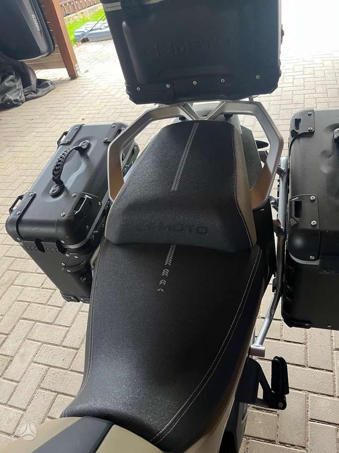 CFMOTO 800MT 799cc, enduro / adventure