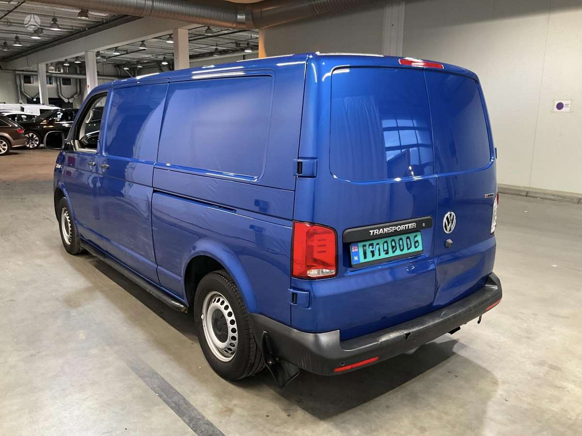 Volkswagen Transporter - 4