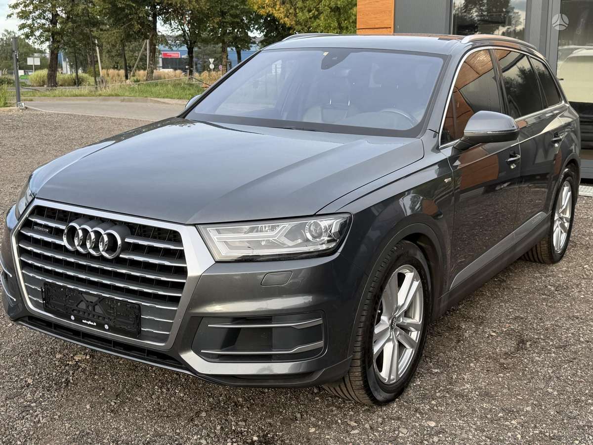 Audi Q7, 3.0 l., off-road / crossover