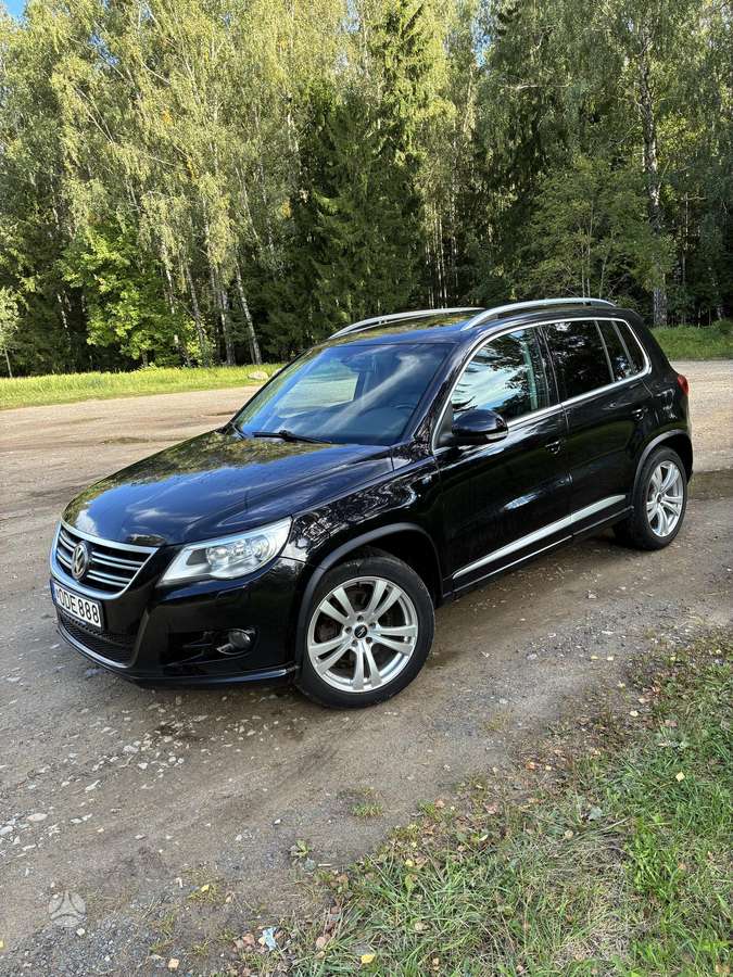 Volkswagen Tiguan - 2