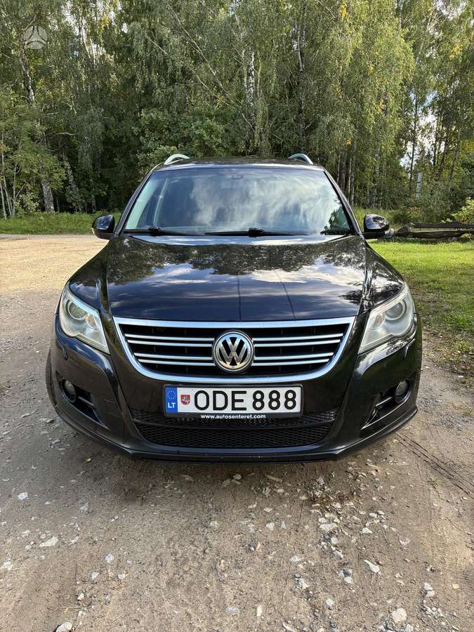 Volkswagen Tiguan - 4
