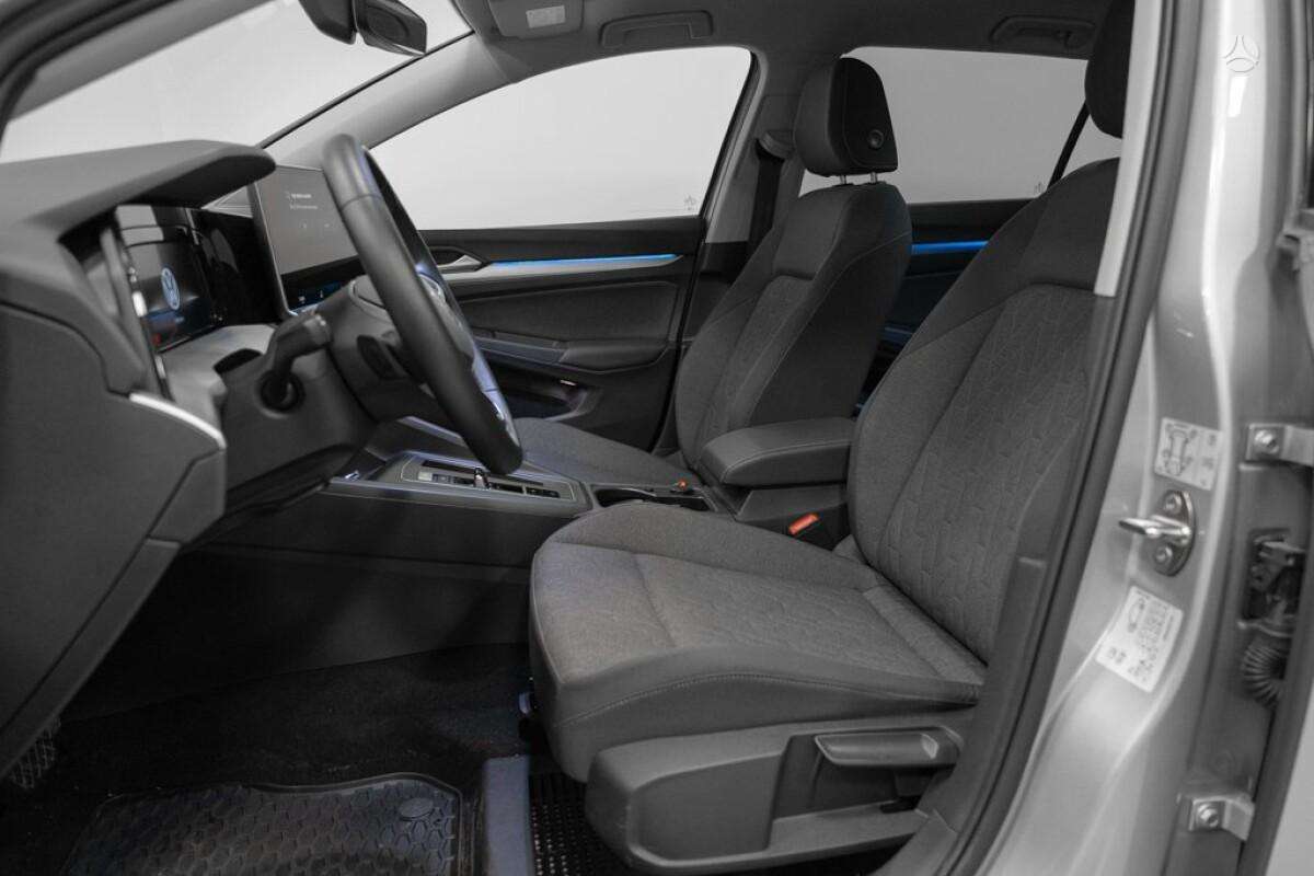 Volkswagen Golf - 5