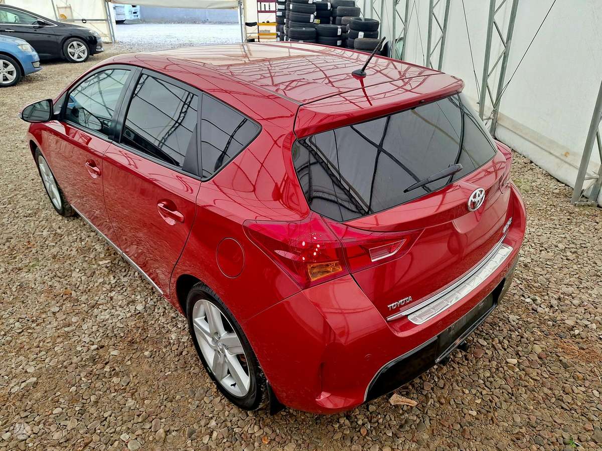 Toyota Auris - 3
