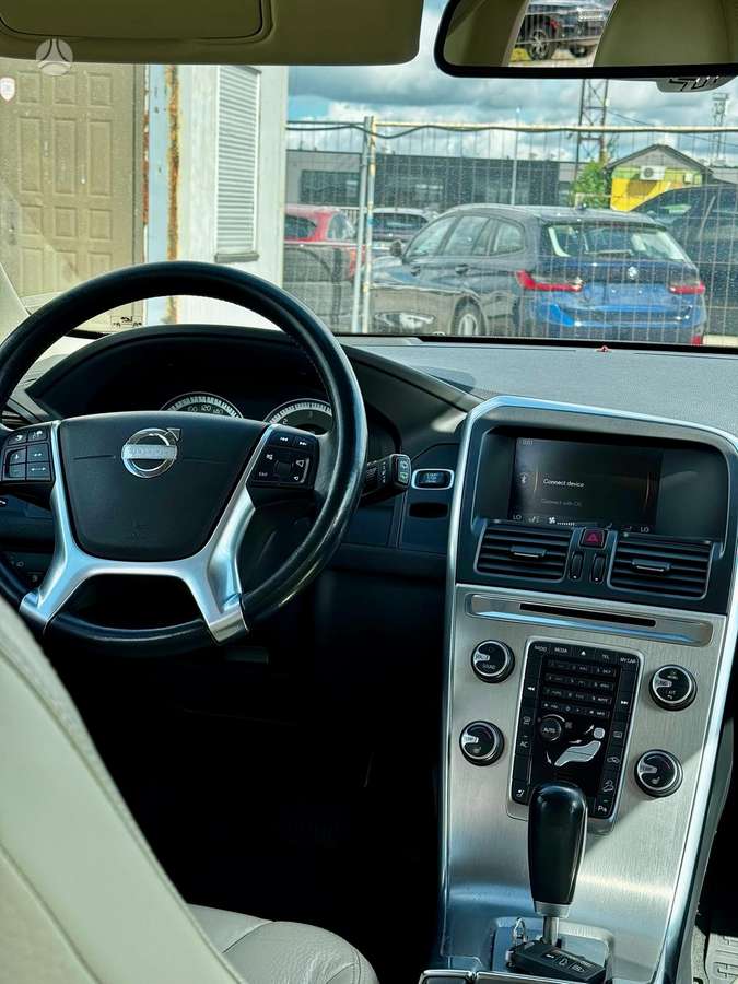 Volvo XC60 - 6