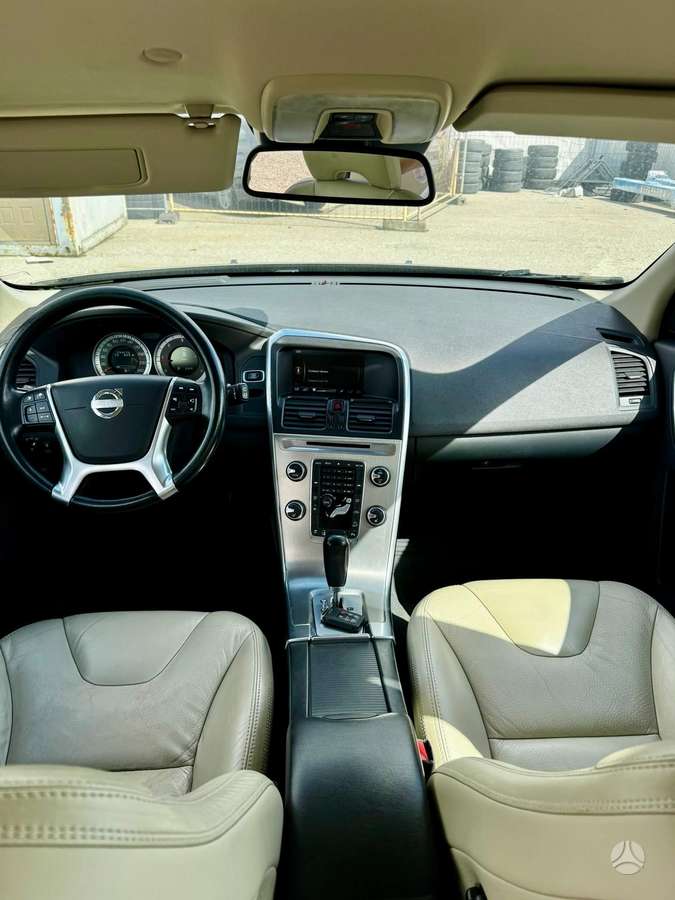 Volvo XC60 - 7