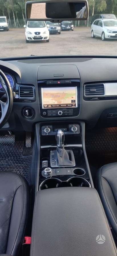Volkswagen Touareg - 5