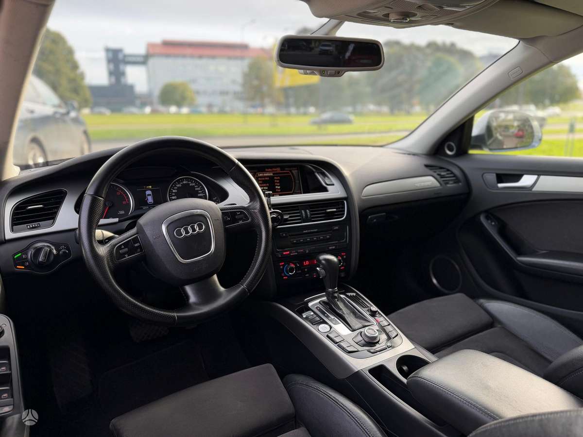 Audi A4, 3.0 l., universalas