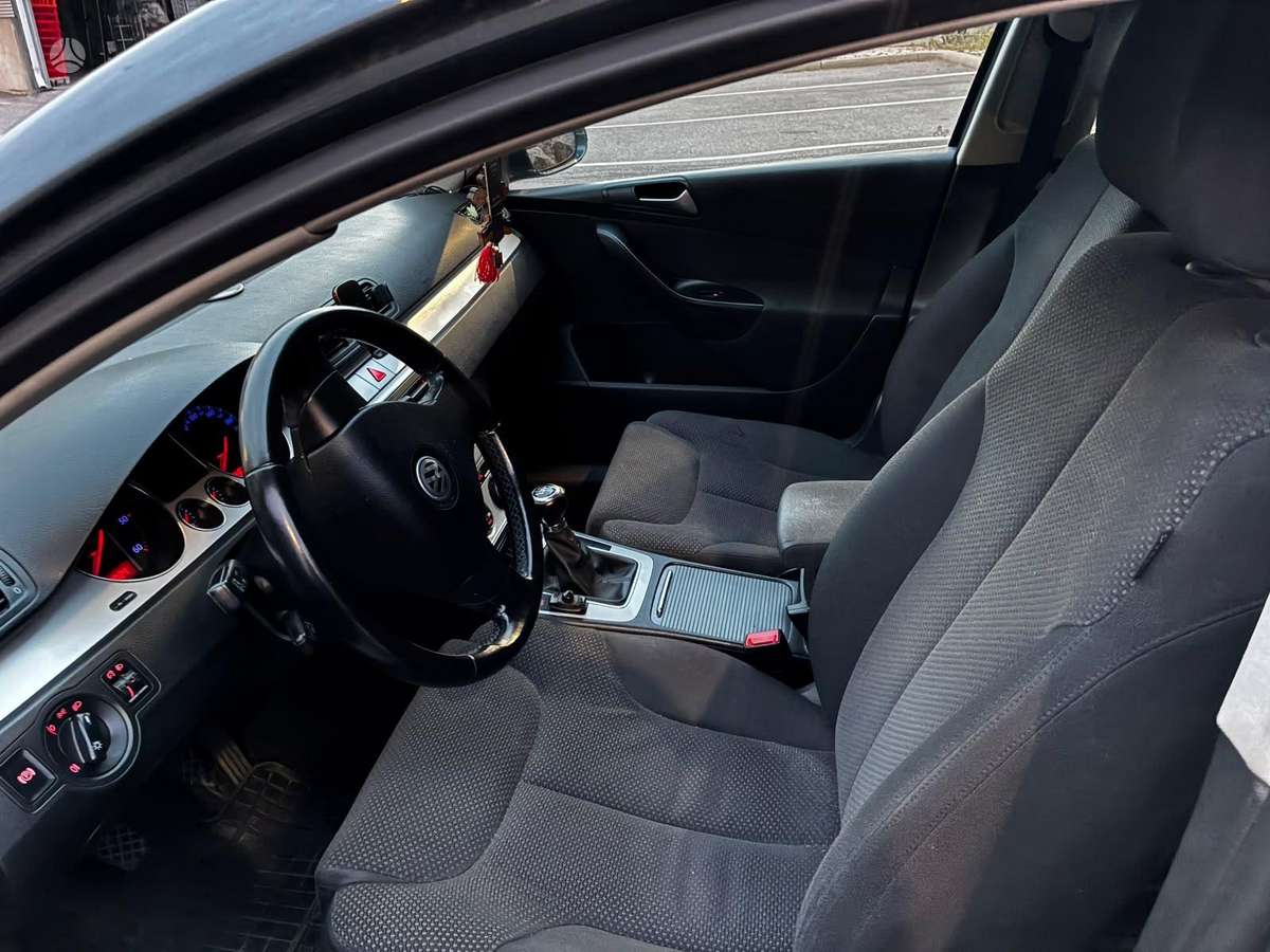Volkswagen Passat, 2.0 l., Универсал