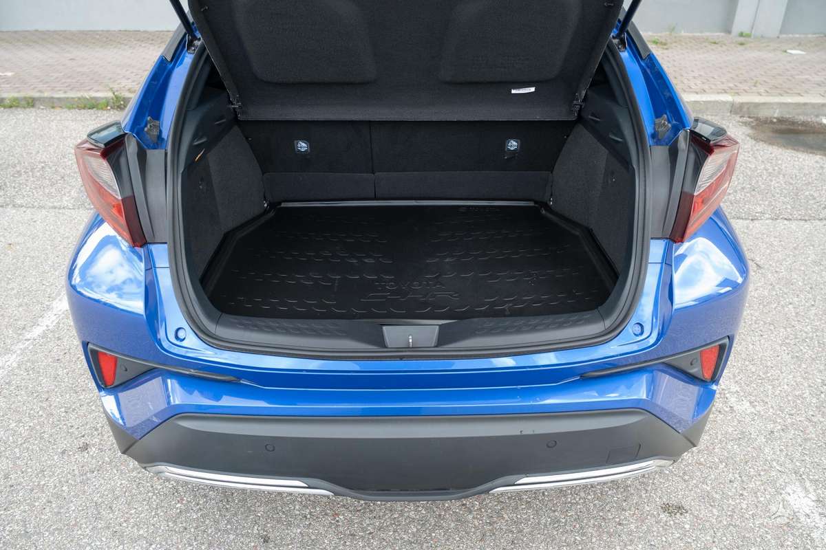 Toyota C-HR - 12
