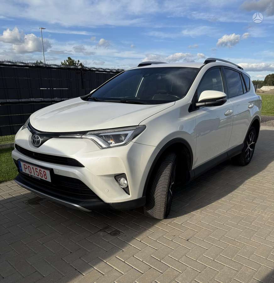 Toyota RAV4 - 1