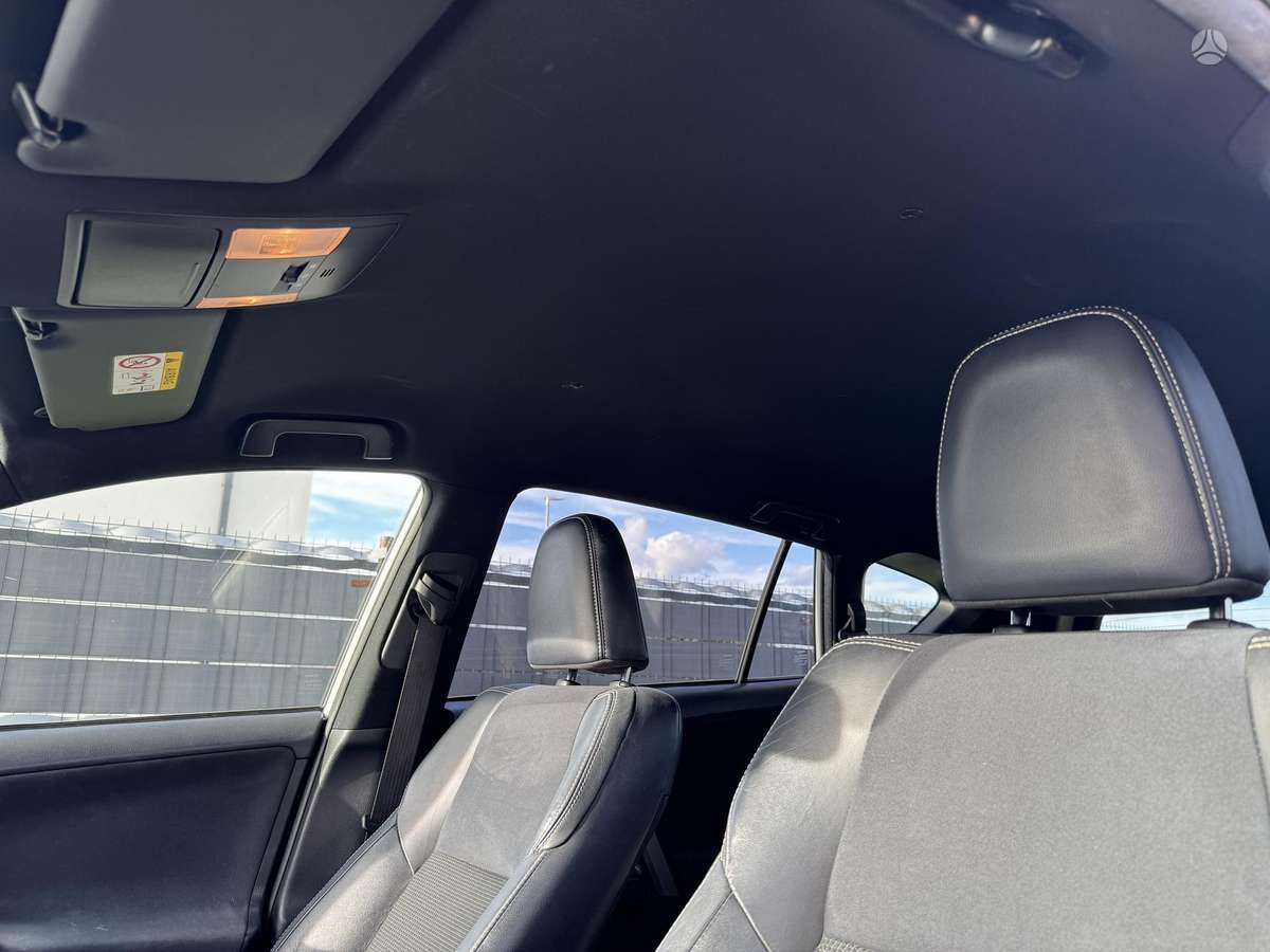 Toyota RAV4 - 9