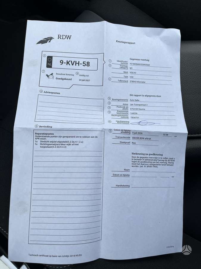 Volvo V40, 1.6 l., hatchback