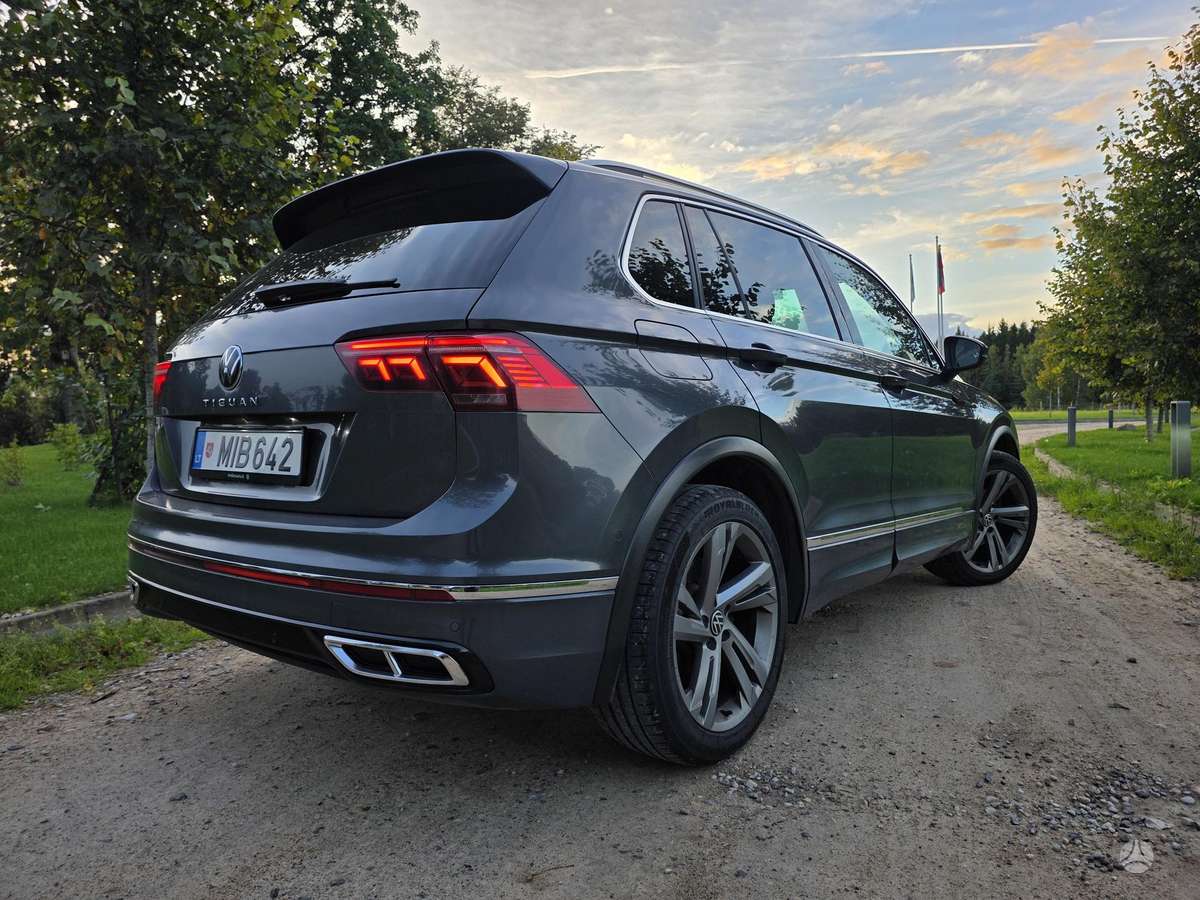 Volkswagen Tiguan - 3