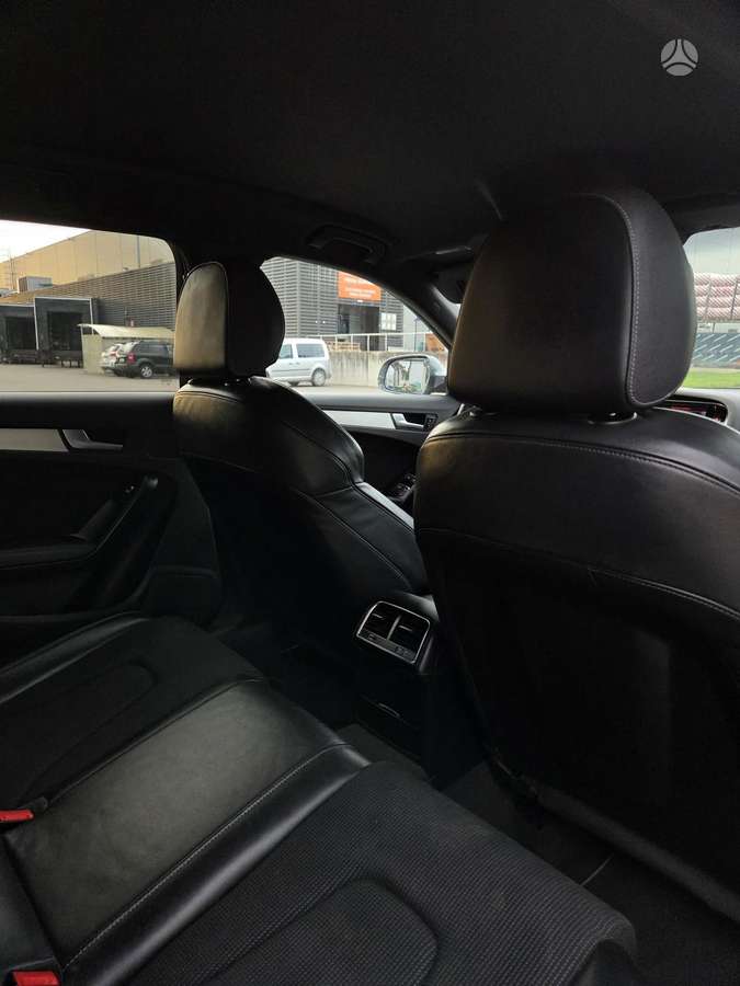 Audi A4, 3.0 l., universalas