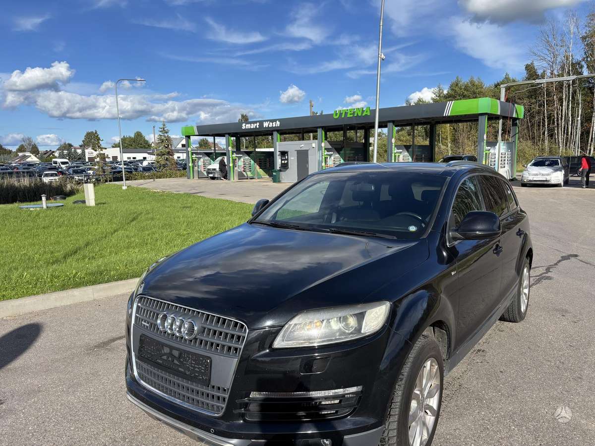 Audi Q7, 3.0 l., Внедорожник / Кроссовер