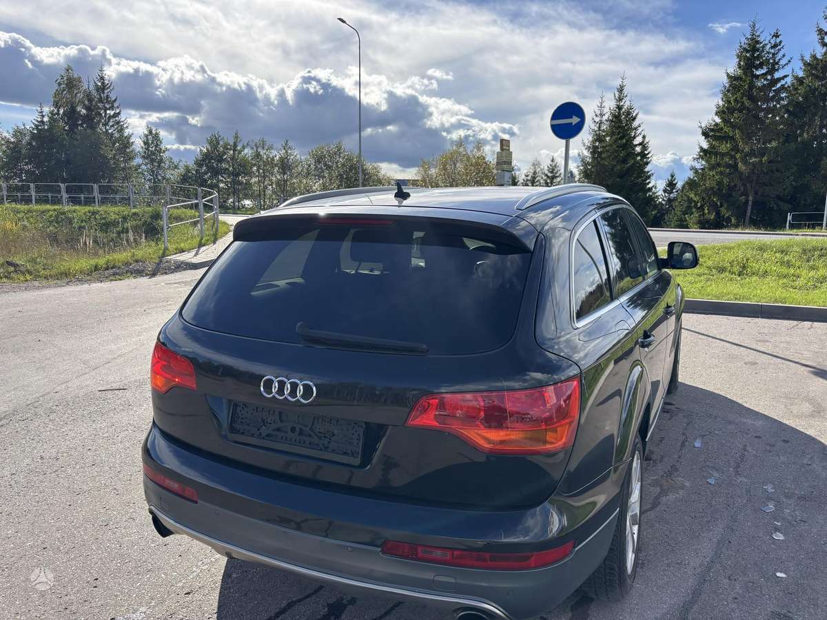 Audi Q7, 3.0 l., Внедорожник / Кроссовер