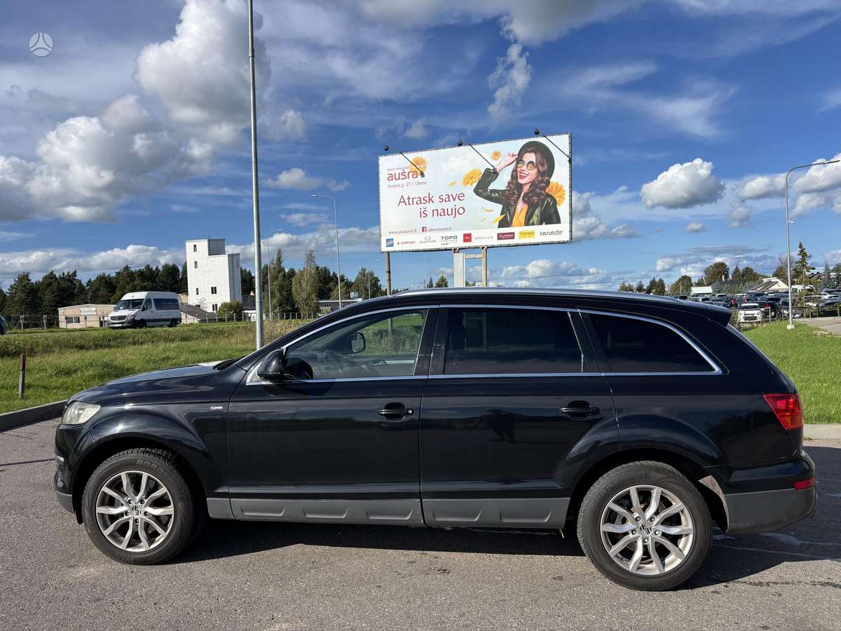 Audi Q7, 3.0 l., Внедорожник / Кроссовер