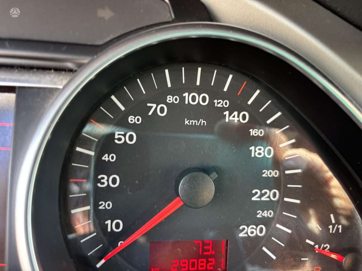 Audi Q7, 3.0 l., Внедорожник / Кроссовер