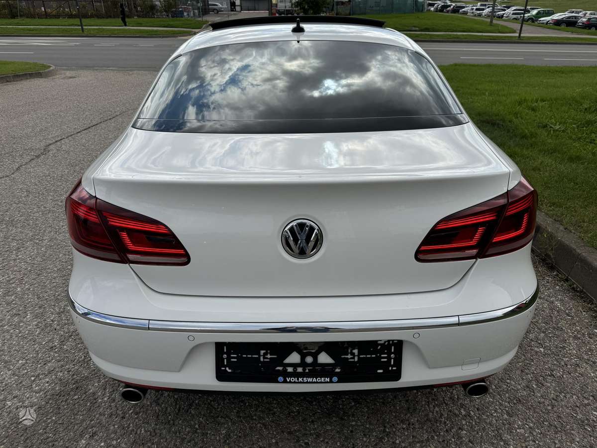 Volkswagen Passat CC - 9