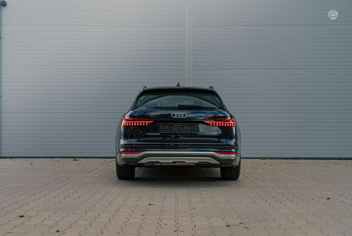 Audi A6 allroad, 3.0 l., Универсал