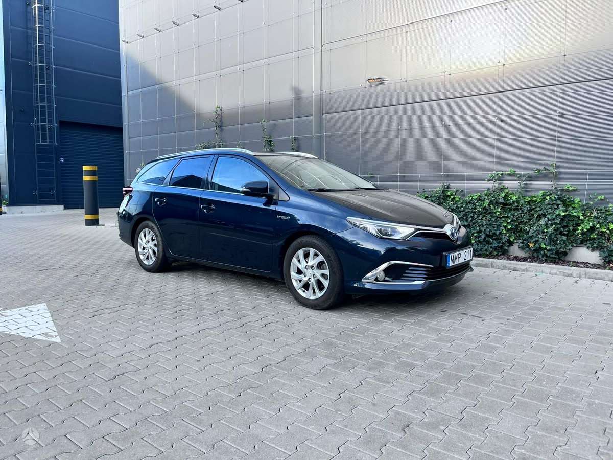 Toyota Auris - 5