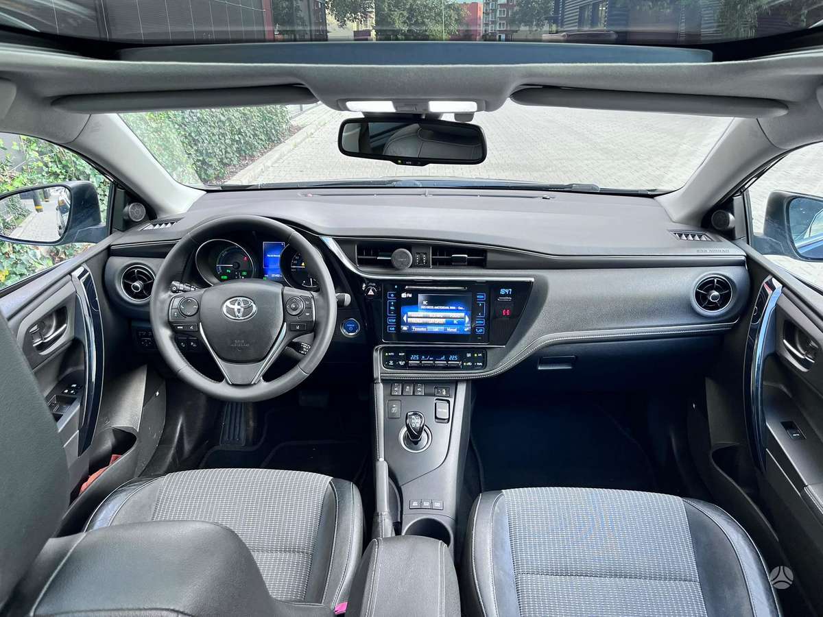 Toyota Auris - 9
