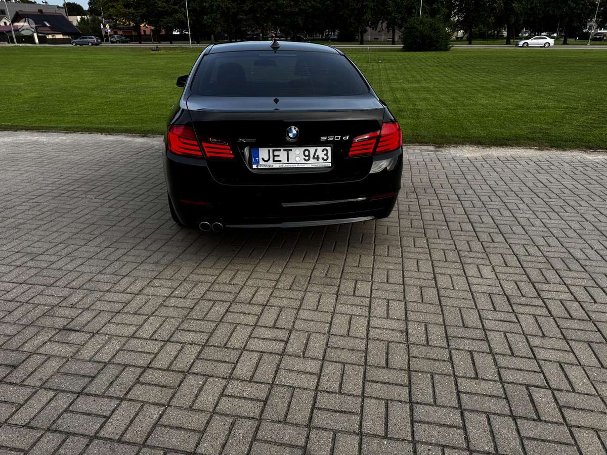 BMW 530, 3.0 l., Седан