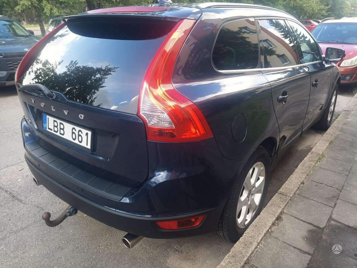 Volvo XC60 - 2