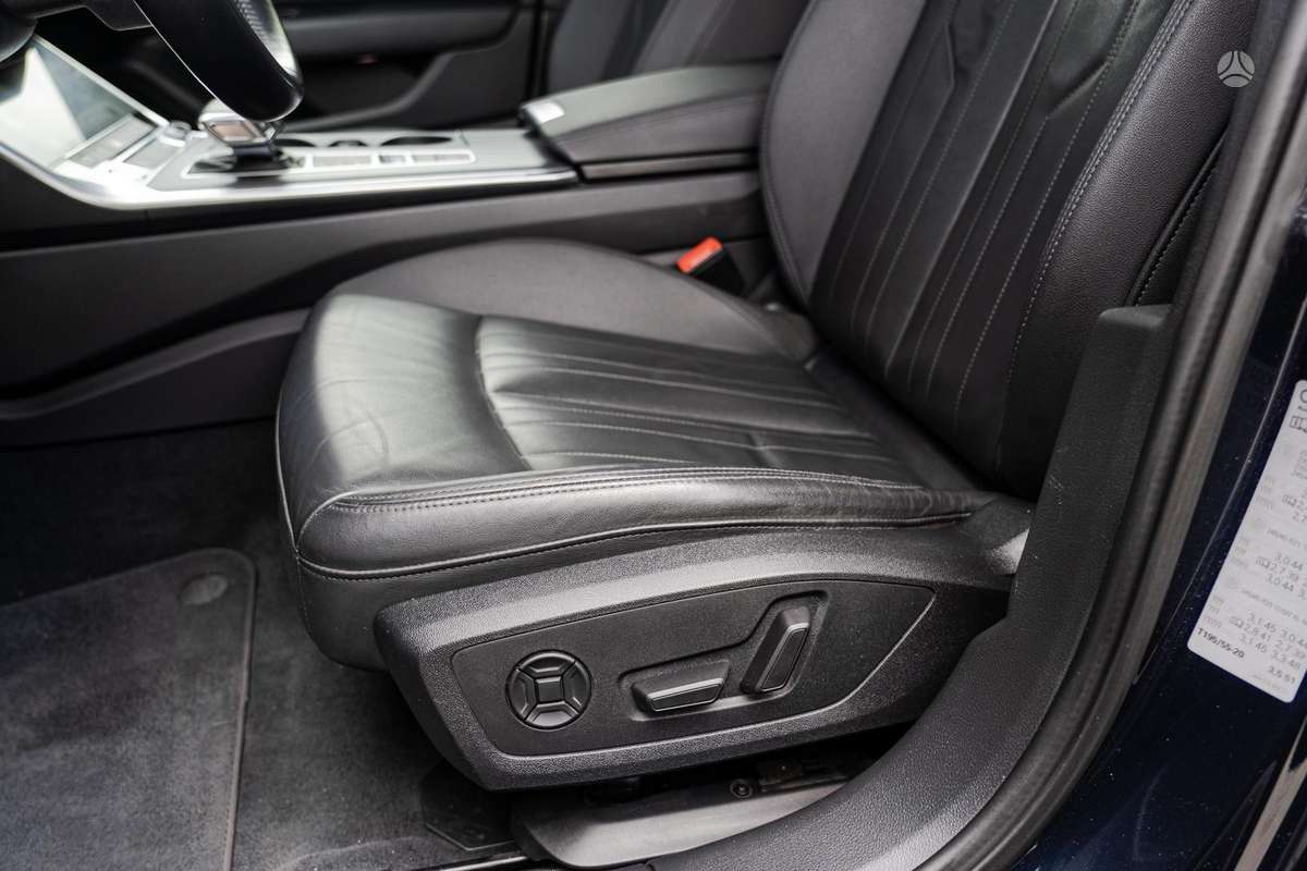 Audi A6 allroad, 3.0 l., Универсал